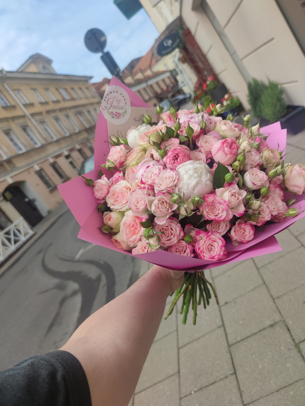 Bij nai Puok t je G li Pristatymas Vilniuje Flower Shop Vilnius bij-nai-puok-t-je-g-li-pristatymas-vilniuje-flower-shop-vilnius