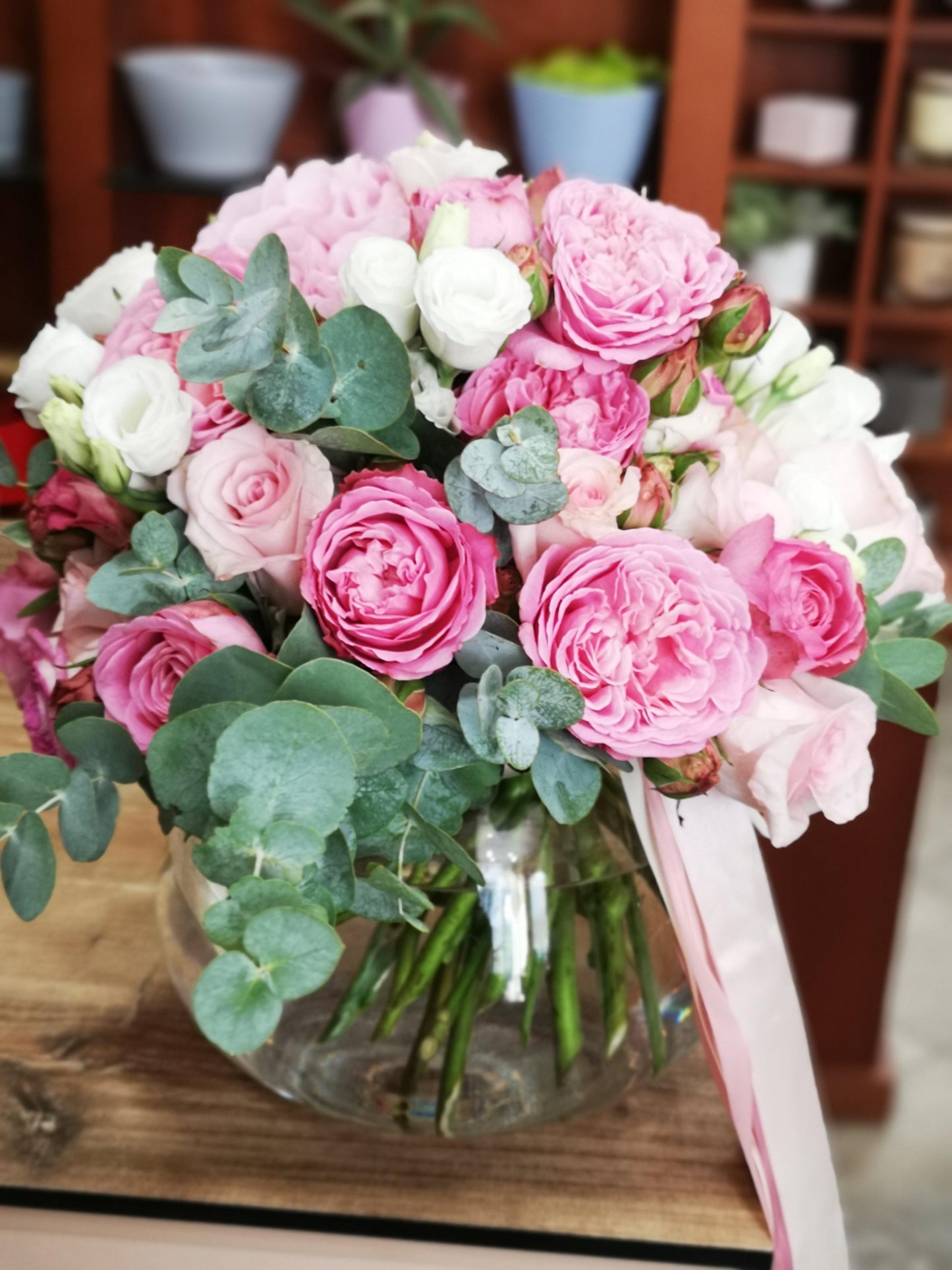 Prabangi klasikinė gėlių puokštė - Gėlių pristatymas Vilniuje - Flower shop Vilnius