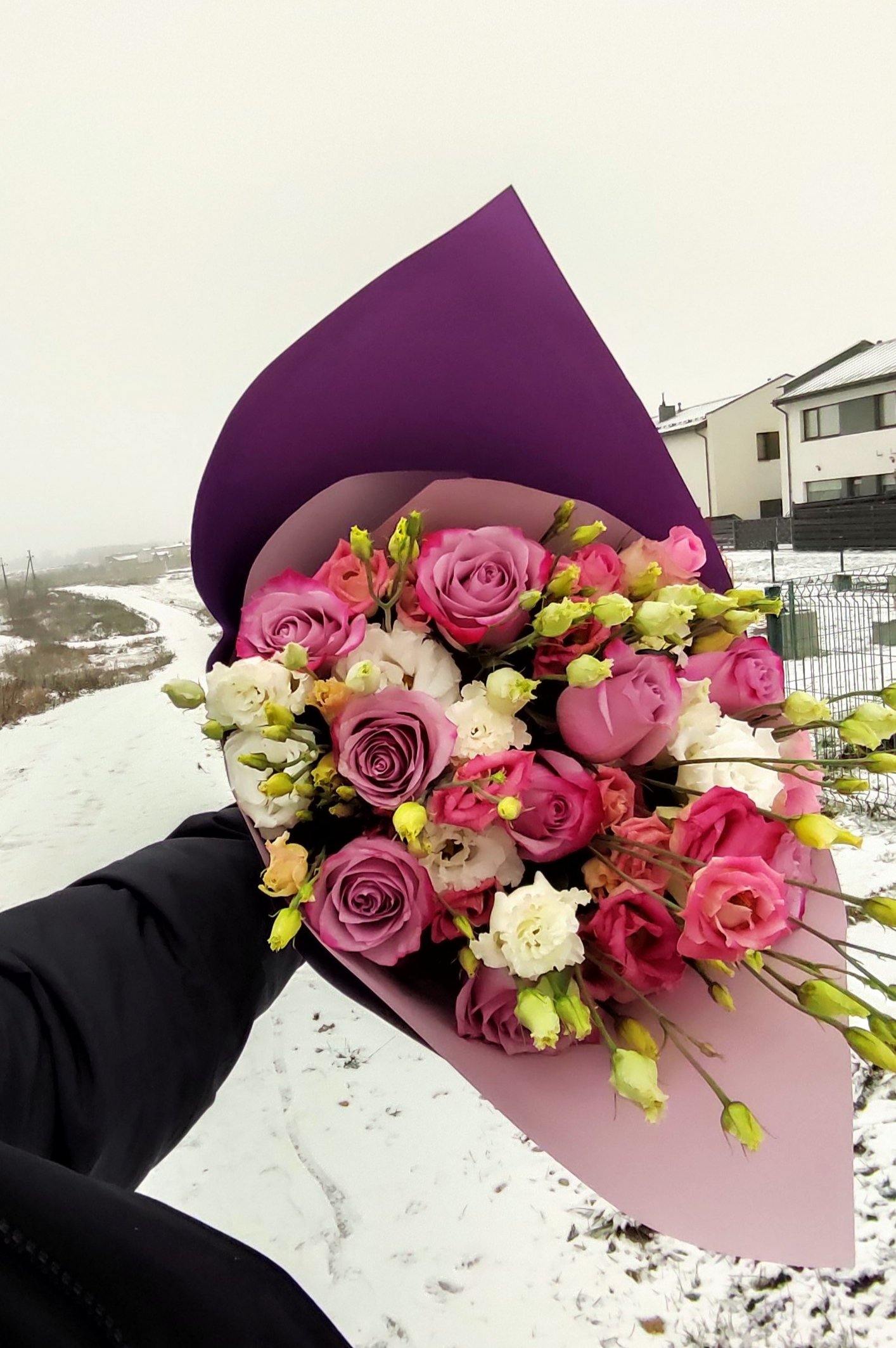 Moteriška puokštė