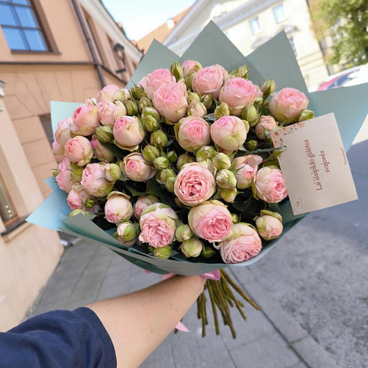 A bouquet of peony roses