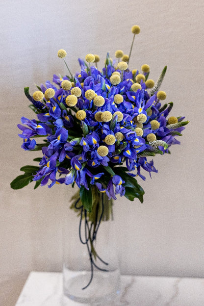 Irisų ir kraspedijų puokštė - Gėlių pristatymas. Inesa Borkovska