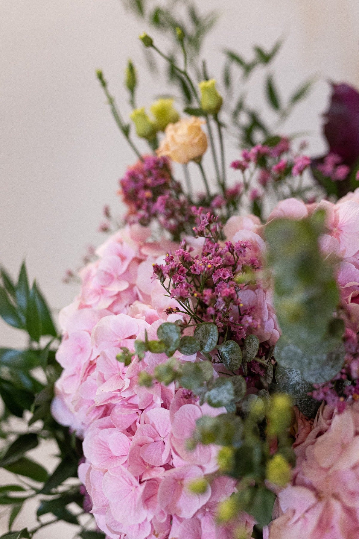 Romantiška hortenzijų puokštė - Gėlių pristatymas. Inesa Borkovska
